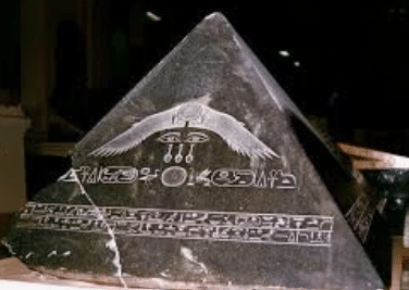 pyramidion